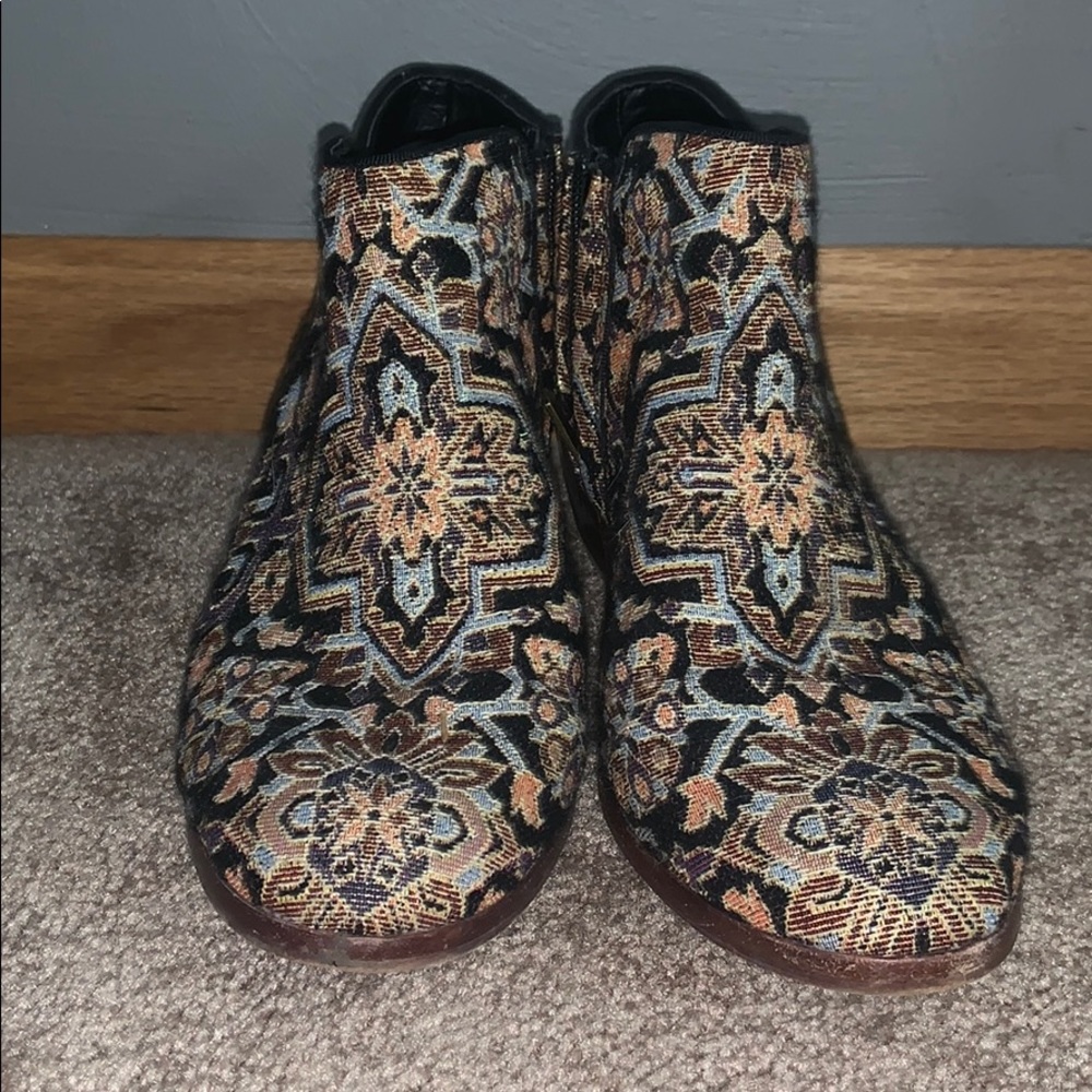 Sam Edelman booties - Picture 4 of 5